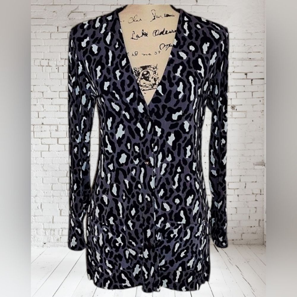 Additions by Chicos Leopard print Cardigan Women's Small Chico's size 0